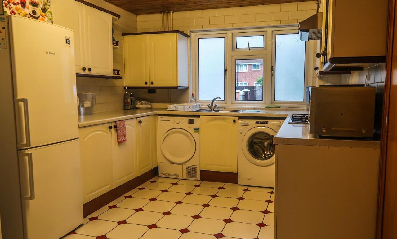Cozy Double Room - Only Room London Ngoại thất bức ảnh