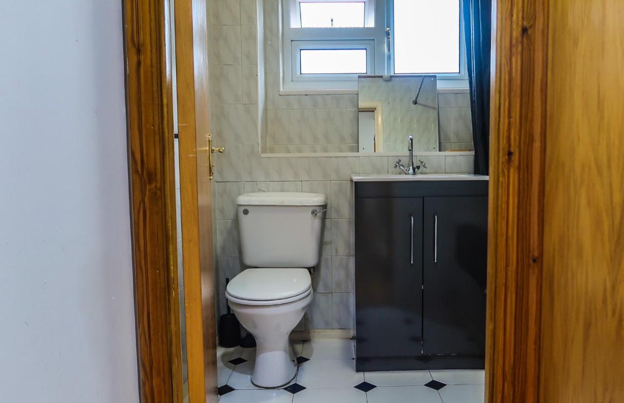 Cozy Double Room - Only Room London Ngoại thất bức ảnh